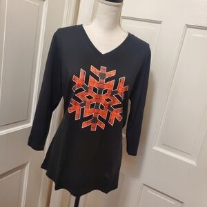 Avenue Snowflake Tee/Sleep Shirt Size 14/16 Holiday, casual/sleepwear